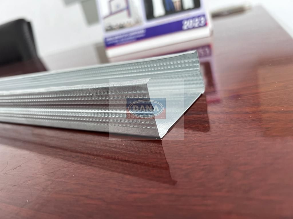 Galvanized Metal Stud - DS50